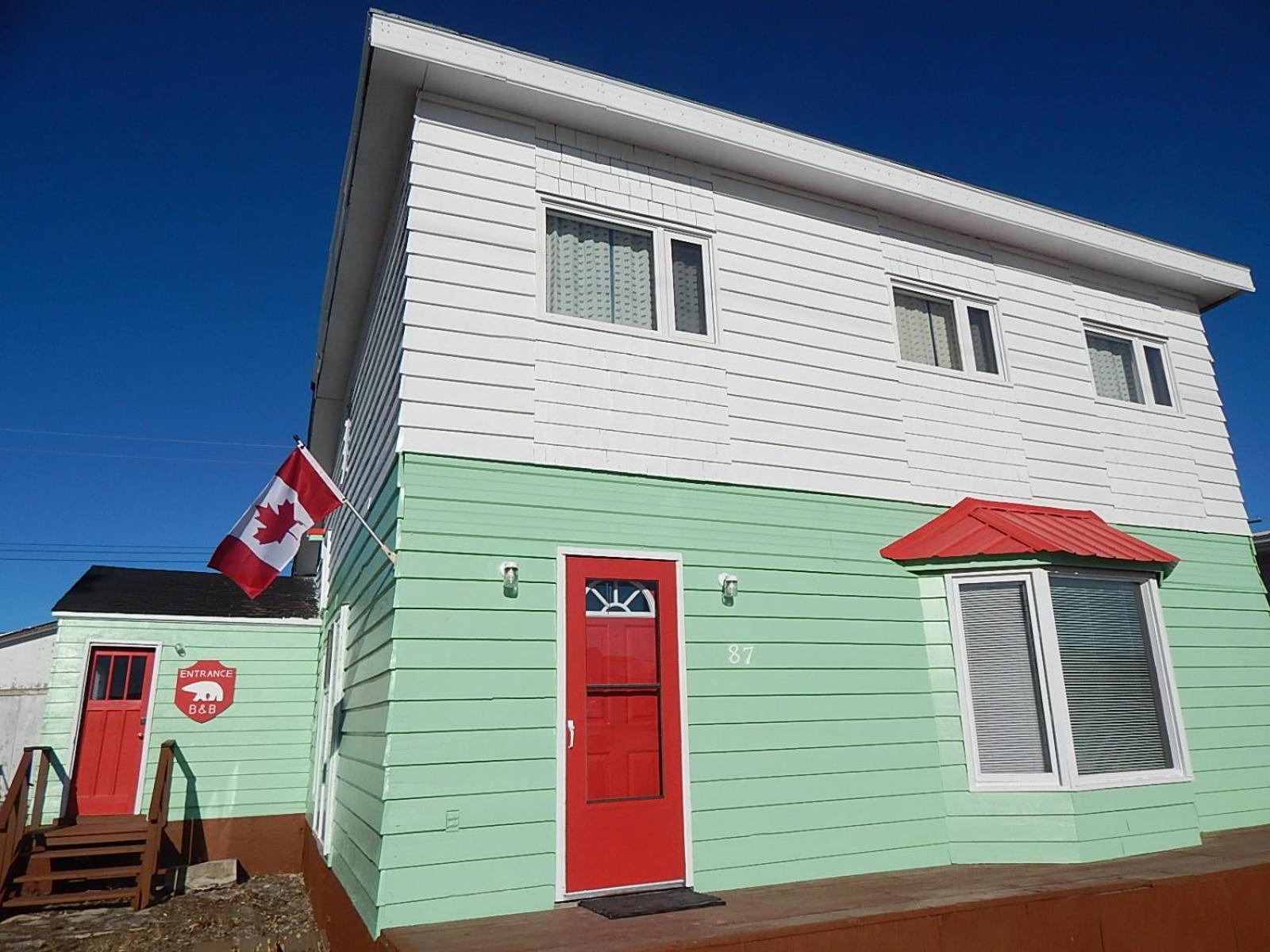 צ'רצ'יל Polar Bear Bed And Breakfast מראה חיצוני תמונה